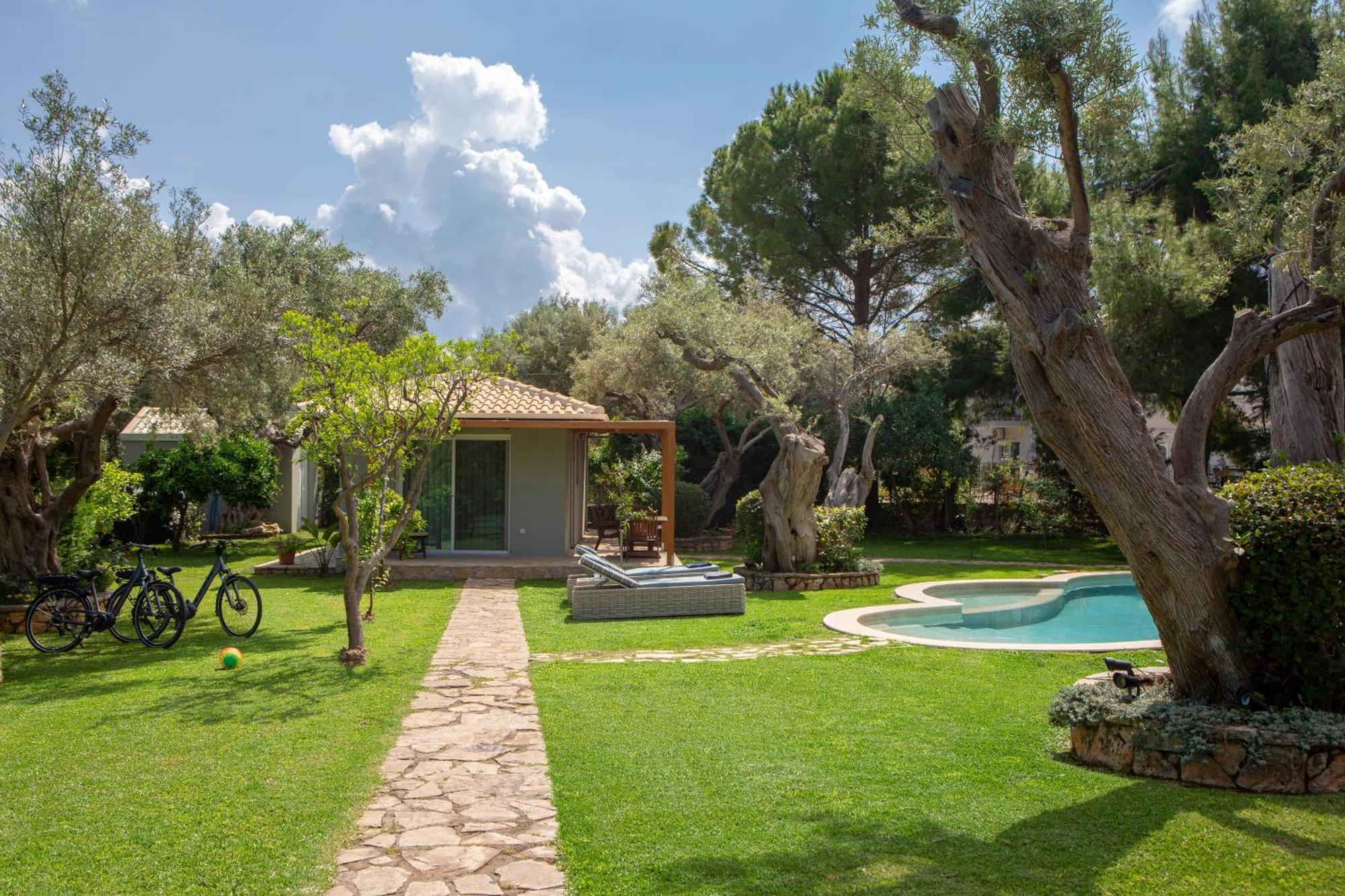Poly'S Villa Lefkada Apolpaina Eksteriør billede